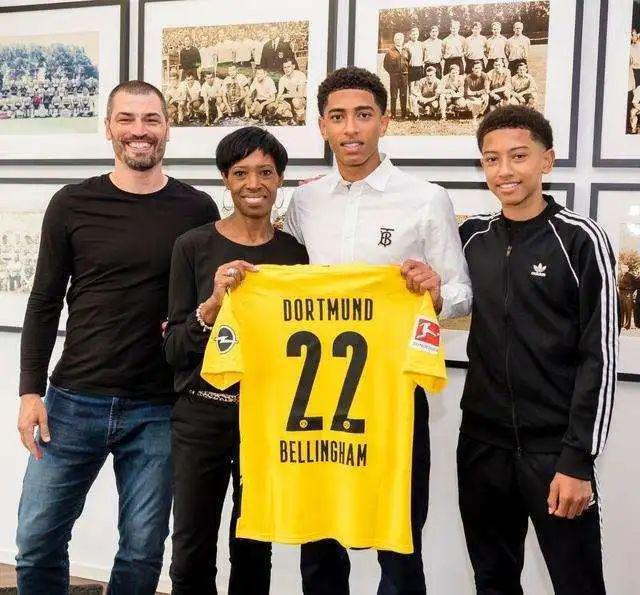 迷充满期待 迷充满期待